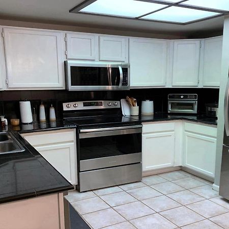 Gated Mountain View Resort Community, Centrally Located, Three Heated Pool-Spa Complexes, Half-Mile To Hiking! Phoenix Luaran gambar
