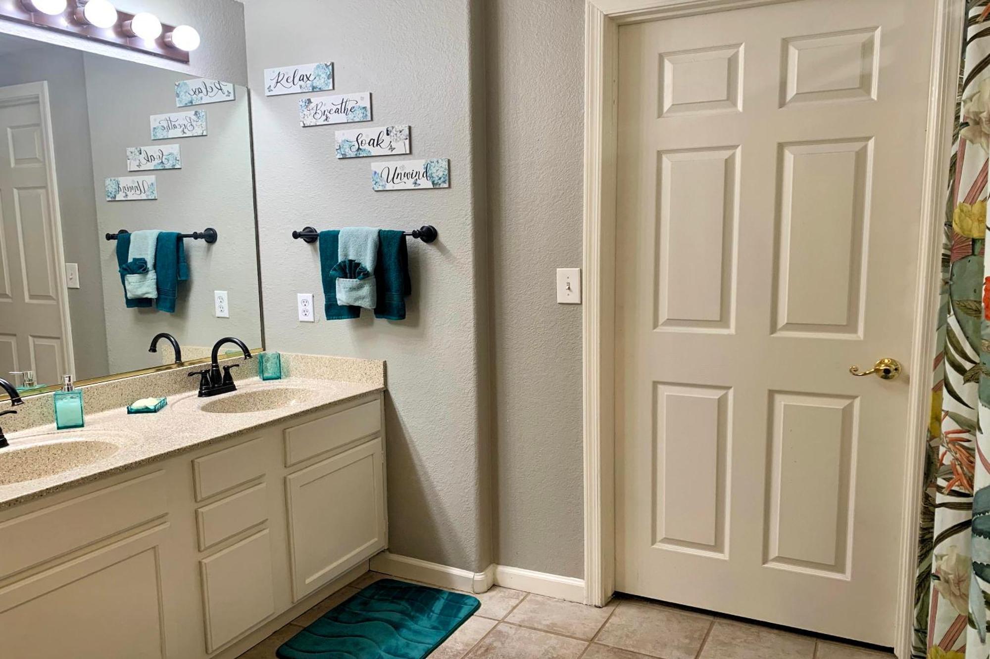 Gated Mountain View Resort Community, Centrally Located, Three Heated Pool-Spa Complexes, Half-Mile To Hiking! Phoenix Luaran gambar