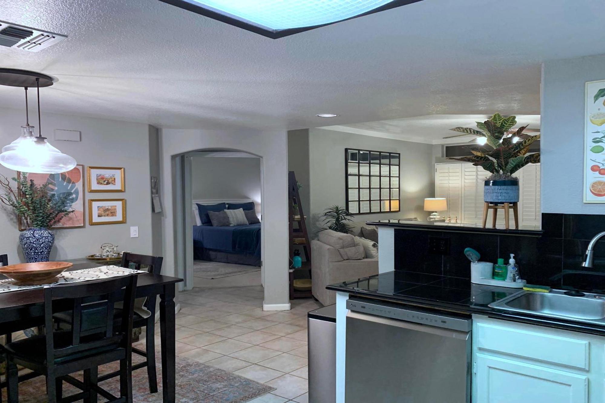 Gated Mountain View Resort Community, Centrally Located, Three Heated Pool-Spa Complexes, Half-Mile To Hiking! Phoenix Luaran gambar