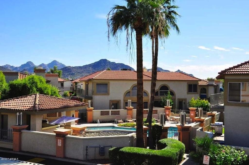 Gated Mountain View Resort Community, Centrally Located, Three Heated Pool-Spa Complexes, Half-Mile To Hiking! Phoenix Luaran gambar