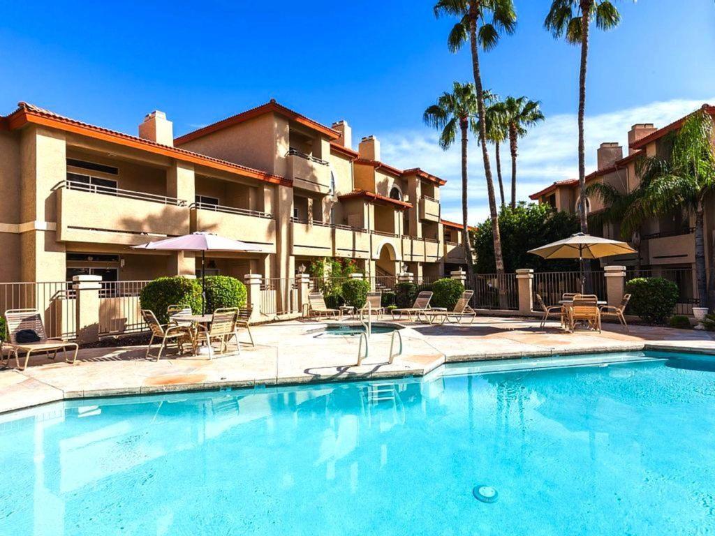 Gated Mountain View Resort Community, Centrally Located, Three Heated Pool-Spa Complexes, Half-Mile To Hiking! Phoenix Luaran gambar